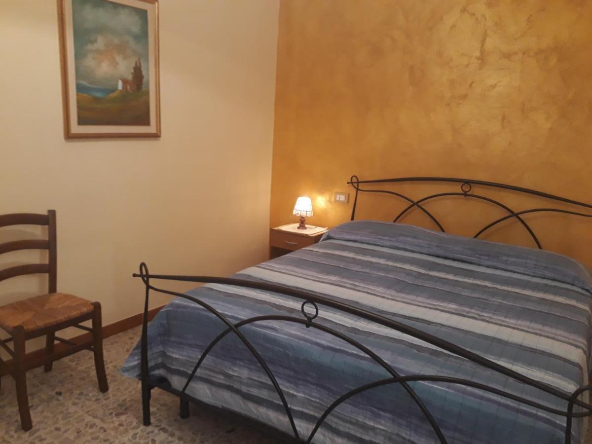 Bed and Breakfast L'Antico Faro à Castelsardo Extérieur photo