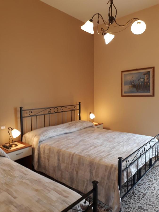 Bed and Breakfast L'Antico Faro à Castelsardo Extérieur photo
