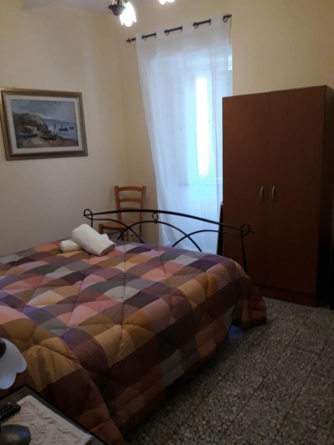 Bed and Breakfast L'Antico Faro à Castelsardo Extérieur photo